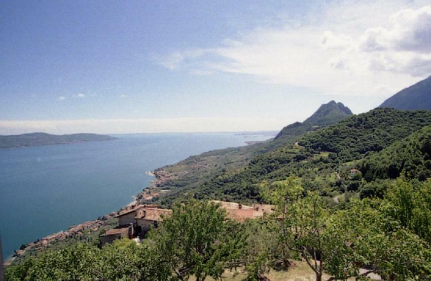 Appartamenti Serena - La Grotta Gargnano Extérieur photo